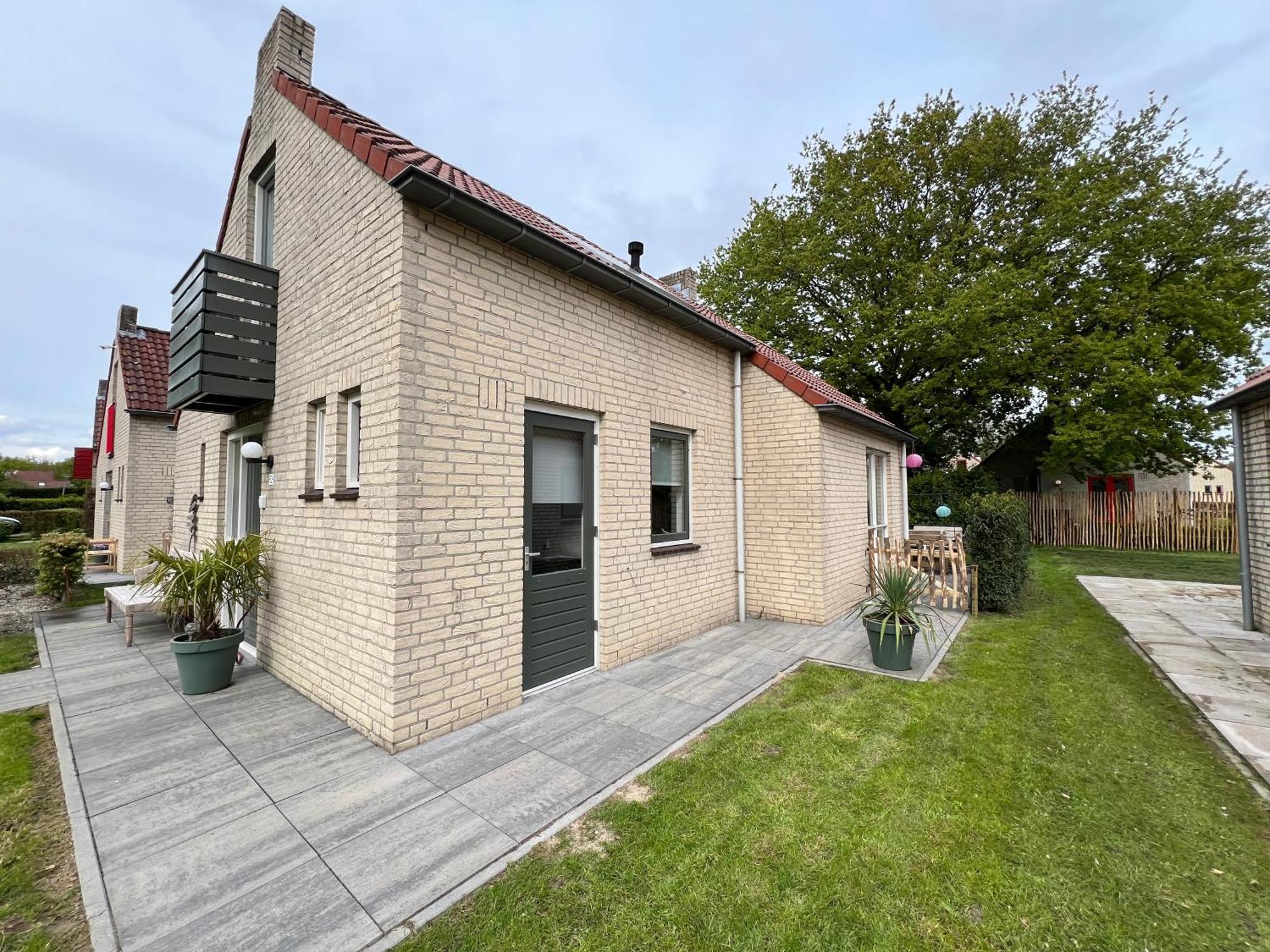 Wellness Huisje 52 Ewijk Exterior photo